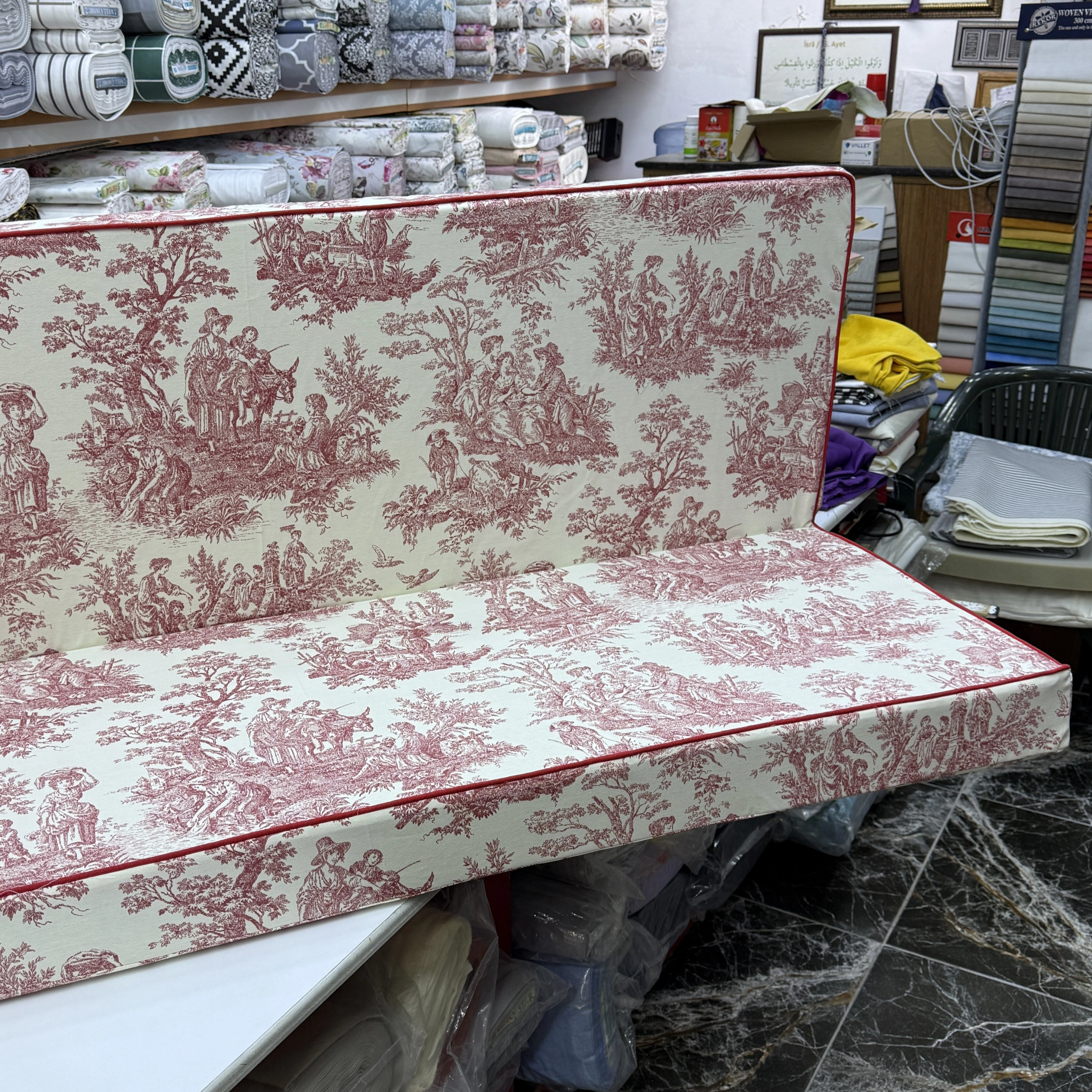 Toile de Joy Desenli Özel Ölçü Salıncak Minderi , 28 DNS Sert Gri Sünger ve Fitil Detaylı İşçilik